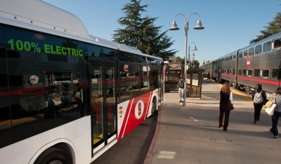 electric bus at Palo Alto Transit Center