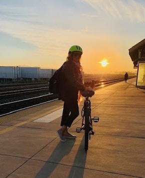 Ena Tablada catches a lovely sunset while waiting for Caltrain. 